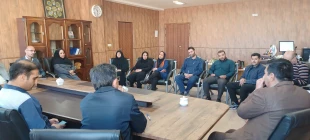 جلسه اداری باحضور ریاست و معاون محترم دانشکده 8
