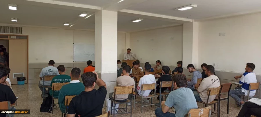بازدید هیئت نظارت دانشگاه شیراز 
 8