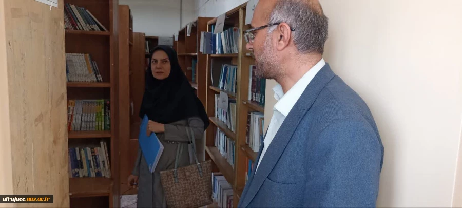 بازدید هیئت نظارت دانشگاه شیراز 
 11