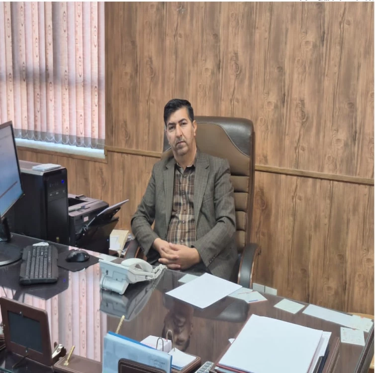 ریاست مرکز جناب آقای دکتر امین زاده